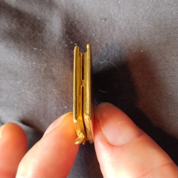 Vintage/Victorian locket - Picture 8 of 8